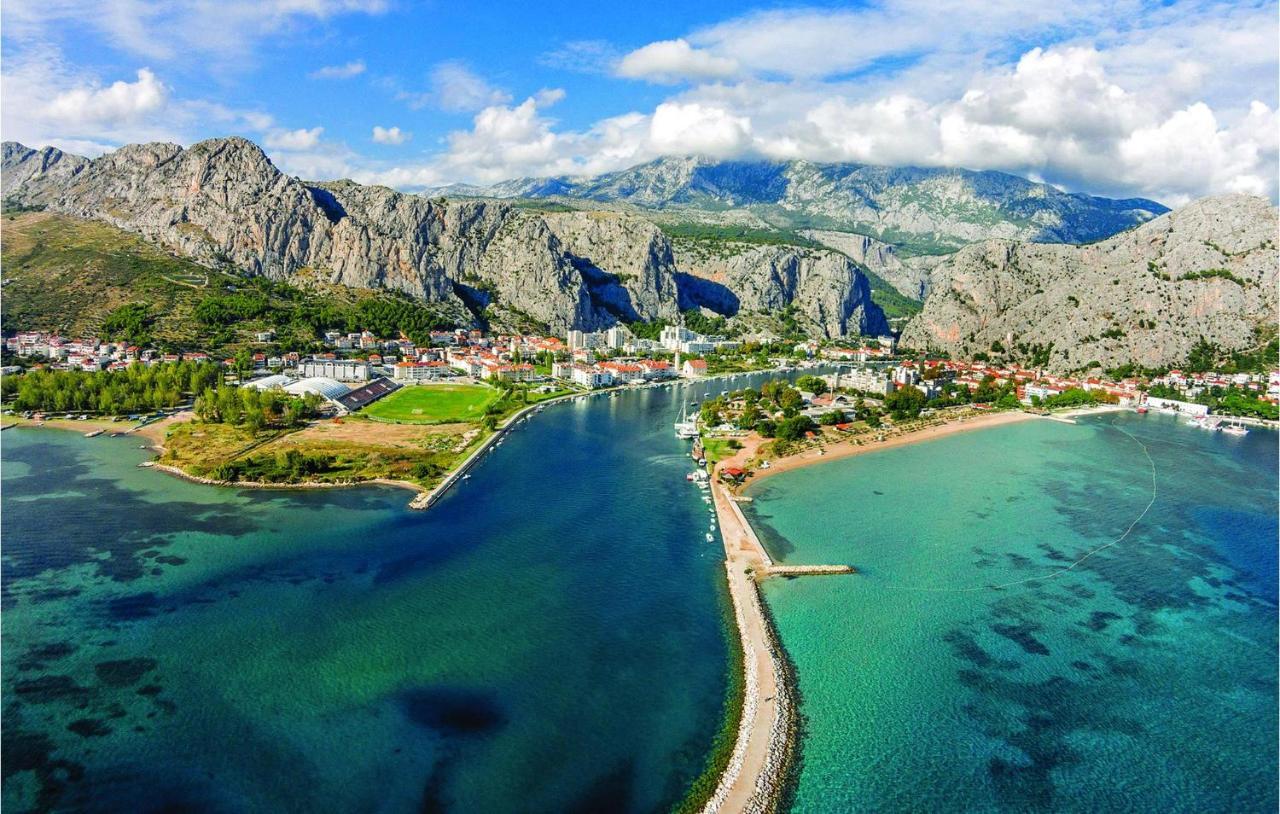 Lovely Apartment In Omis With Kitchen Zewnętrze zdjęcie