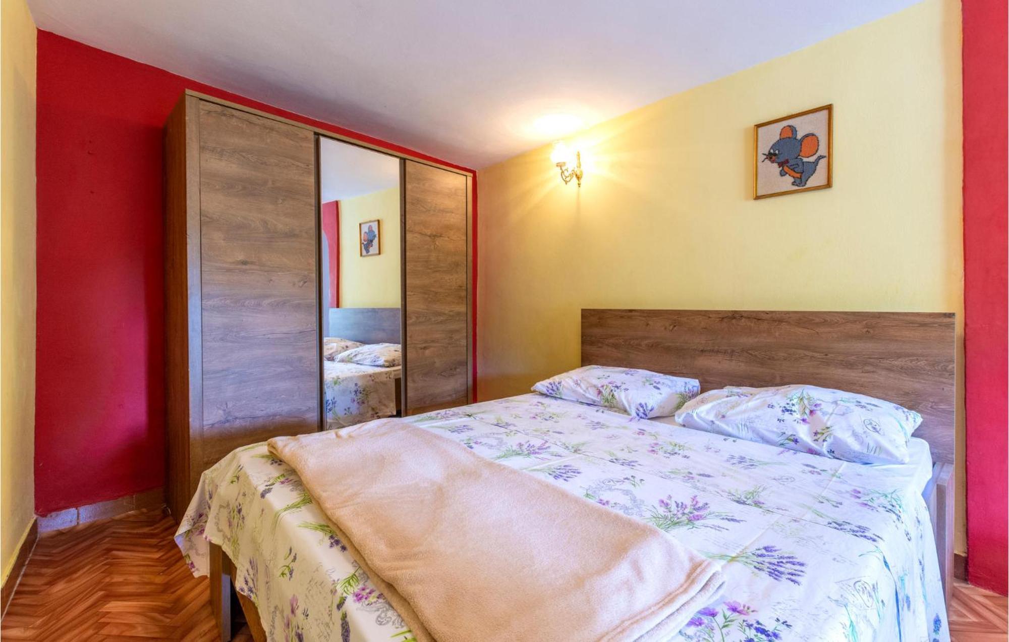 Lovely Apartment In Omis With Kitchen Zewnętrze zdjęcie