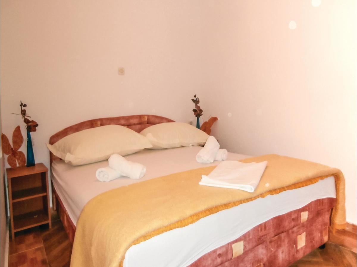 Lovely Apartment In Omis With Kitchen Zewnętrze zdjęcie